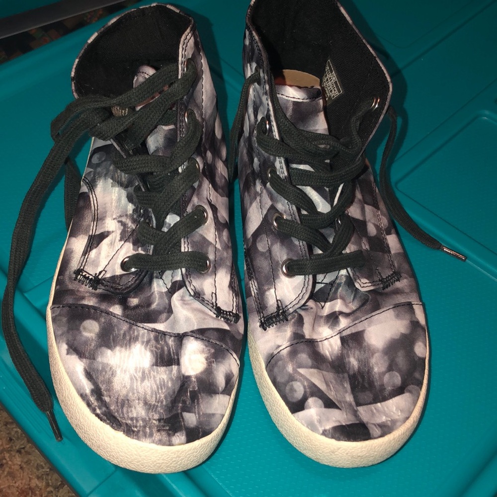 Toms women’s 7